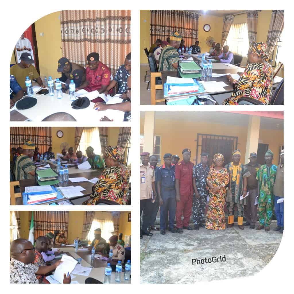 PhotoGrid_Plus_1764186587682